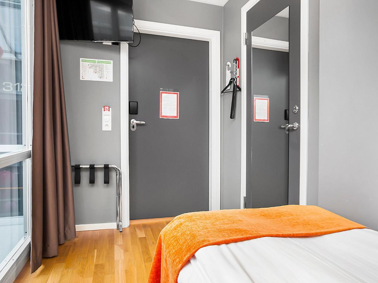 Hotell Aiden By Western Kista 3*